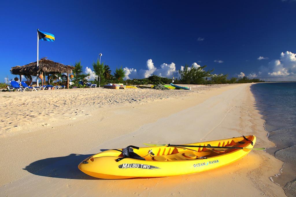 Rollezz Villas Beach Resort Old Bight Exterior foto